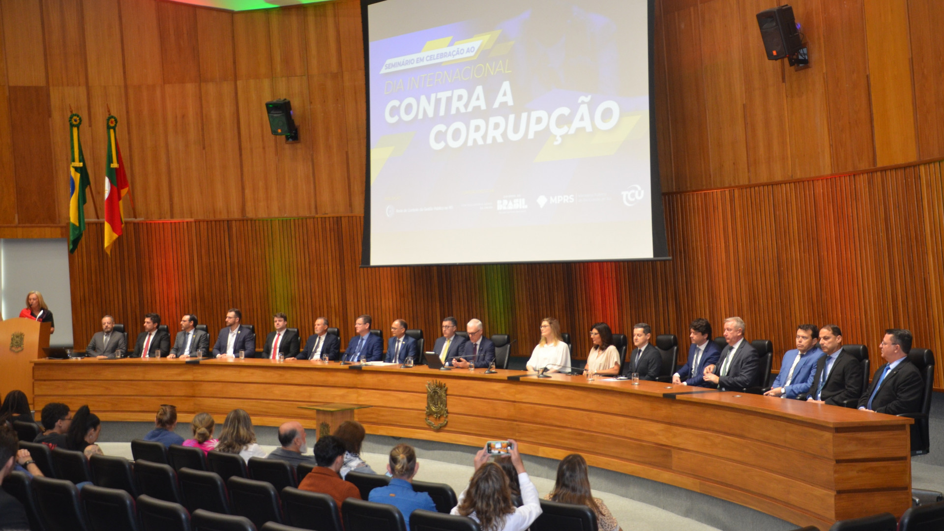 /arquivos/Capa_seminario