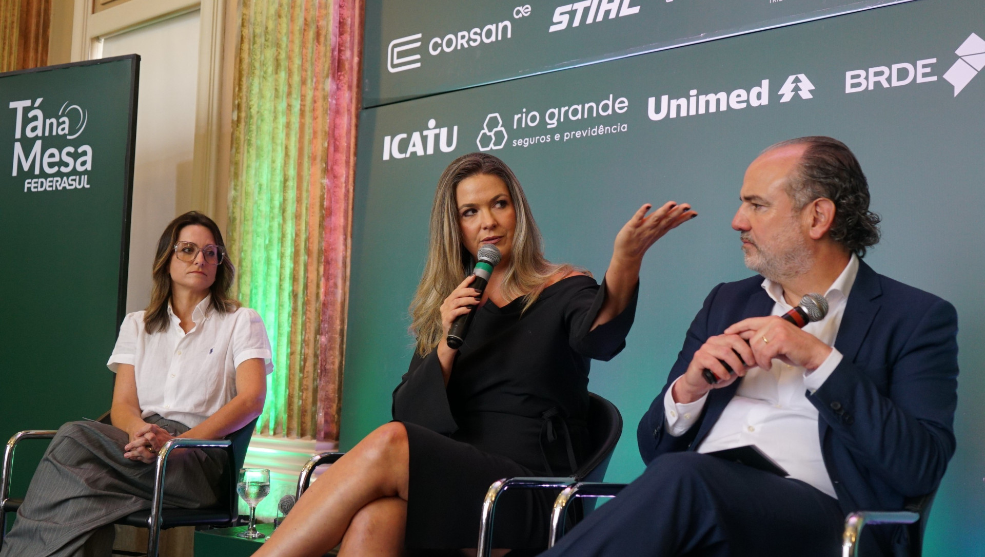 /arquivos/Ta_na_Mesa