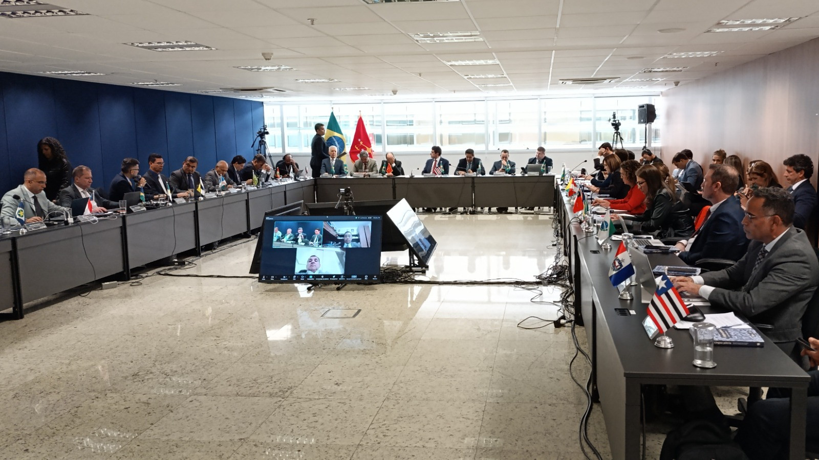 /arquivos/Reunião do Conselho Deliberativo da CONAMP reúne representantes do Ministério Público em Brasília /arquivos/WhatsApp Image 2025-10-29 at 14.56.37 (1)