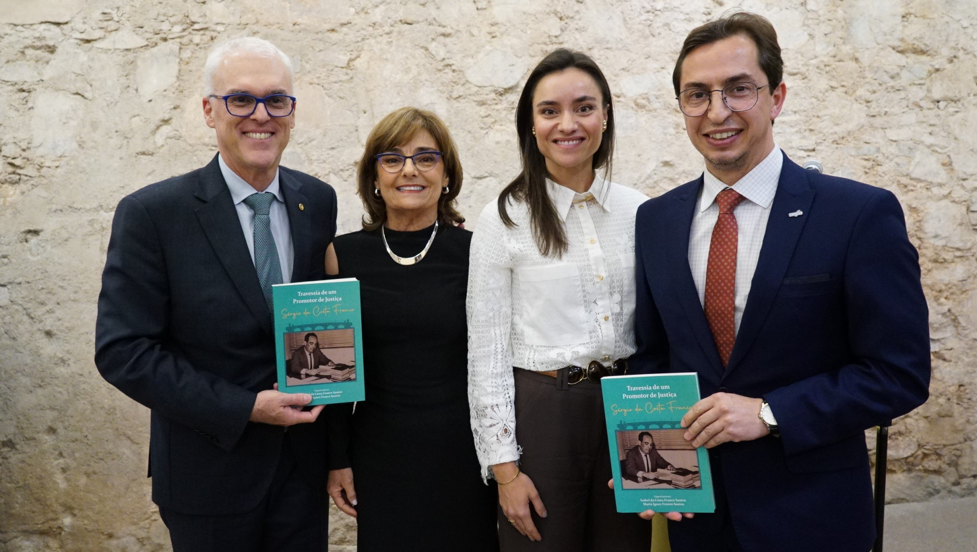 /arquivos/lançamento livro