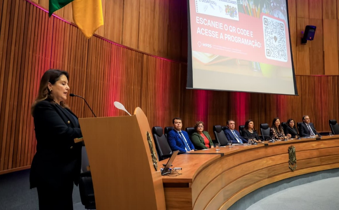 /arquivos/AMP/RS marca presença em seminário sobre desafios e possibilidades da educação inclusiva /arquivos/WhatsApp Image 2025-09-15 at 11.47.00 (1)